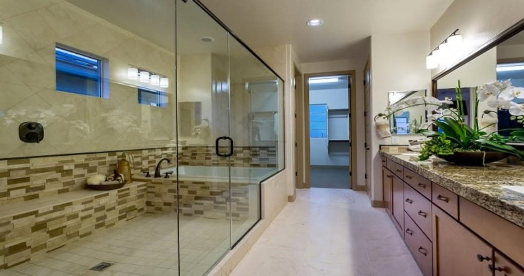 Custom Glass Store in Las Vegas